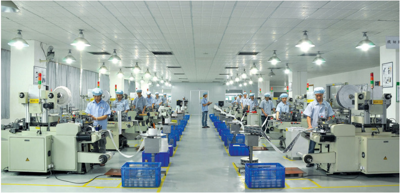 4693021804_486301276