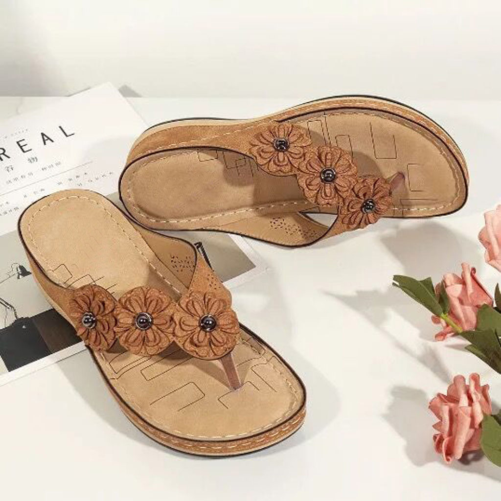 Foreign trade across the border 2020 Explosive money Sandals Flower The thickness of the bottom leisure time Sandals Herringbone slipper Europe and America Large Women's Shoes