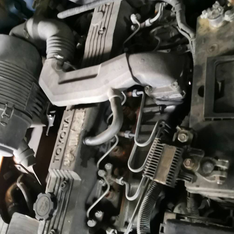 日本日本丰田5吨三级门架侧移4.5米高起重装卸设备