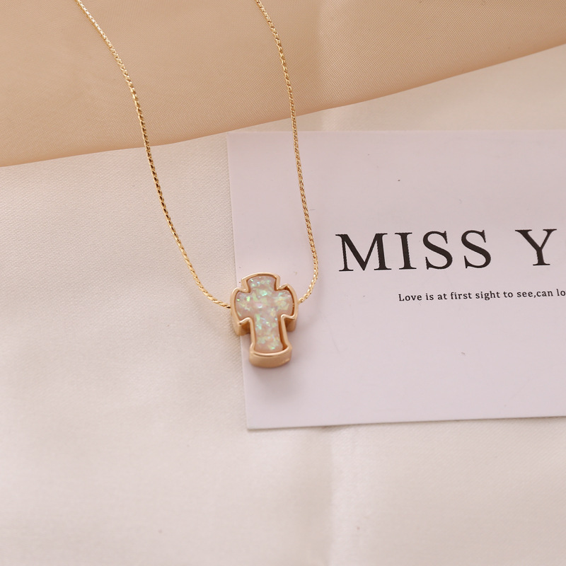 retro multicolor cross pendent alloy necklace