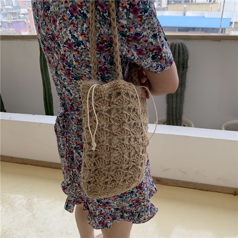 Handmade Rattan Shoulder Bag With Leather Trim And Seagrass_voghion.com