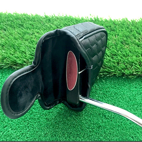 Korean version semi-circle skull golf putter cover PU waterproof magnet closed protective cover hat cover rivet club cover