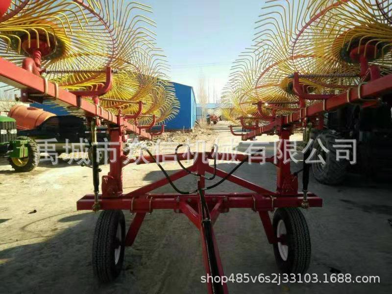 Tractor hidráulico de cuatro ruedas tipo césped colgante césped