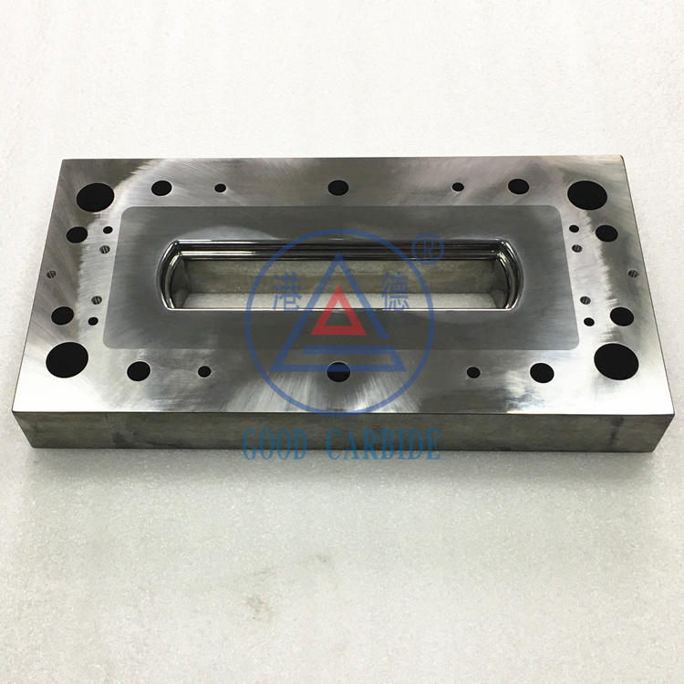 רҵ ��� �������Ʒר�� �����ٸ�ģ��Ӳ�ʺϽ�ģ��