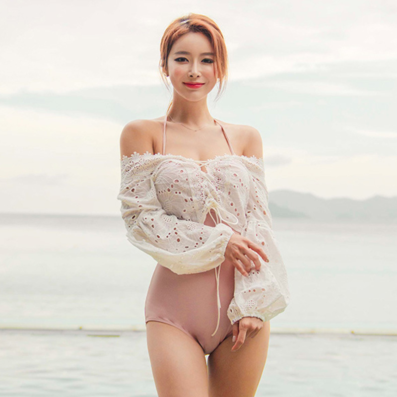2023韩国新款二件套性感遮肚小胸聚拢蕾丝白色仙女范连体泳衣女