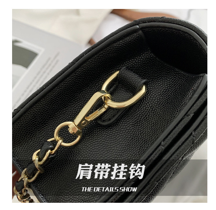 New Trendy Fashion All-match Texture Messenger Bag display picture 21