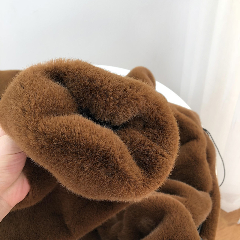 Palton damă din blană artificială cu glugă și urechi de urs_voghion.com