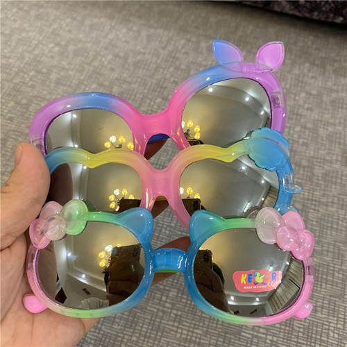 Children's Cartoon Sunglasses Blackout Sunglasses Anti-UV Sunglasses Girls Colorful Heart Mickey Toy Glasses