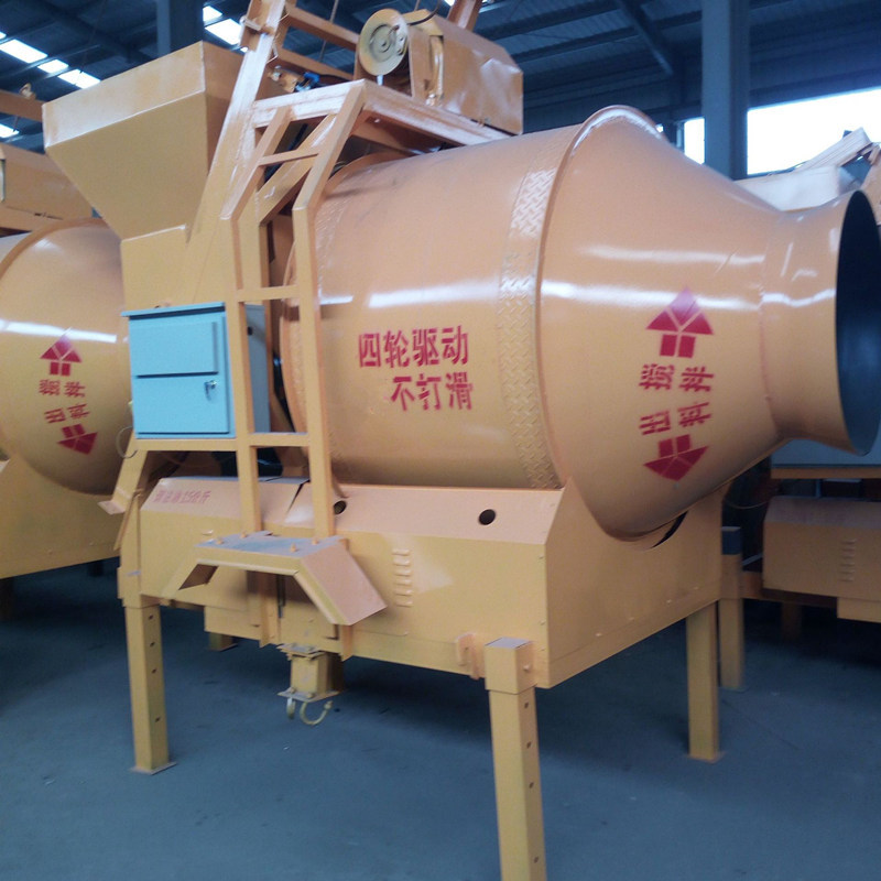 10306853485_551438394