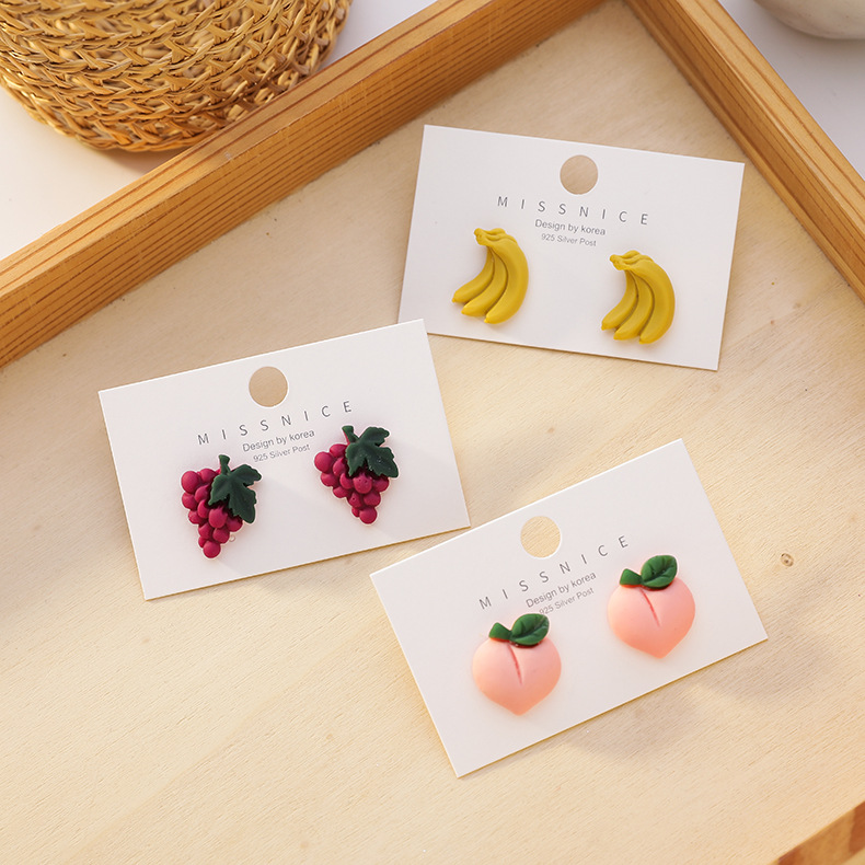 Wild 925 Silver Needle Grape Banana Peach Fruit Girl Cute Small Earrings Nihaojewelry display picture 1