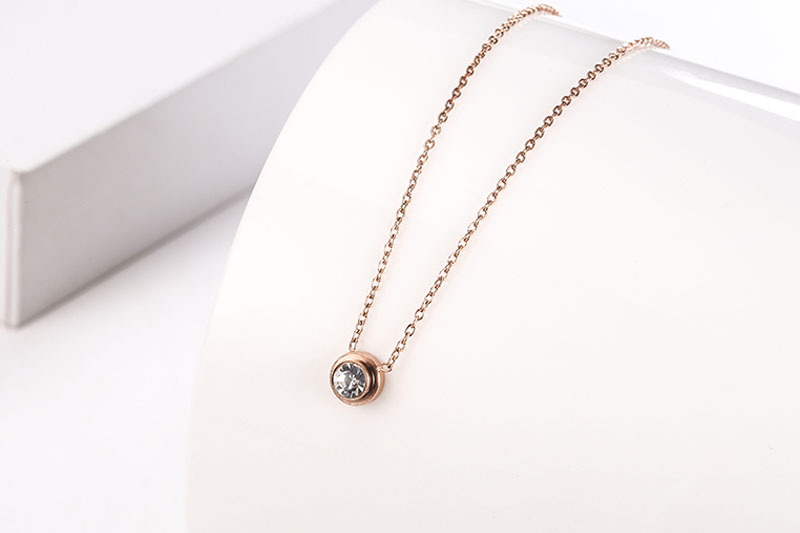 Estilo de diseñador, moderno y versátil, collar de diamante simple, colgante de borla, temperamento exquisito y exhibición de clavícula._voghion.com