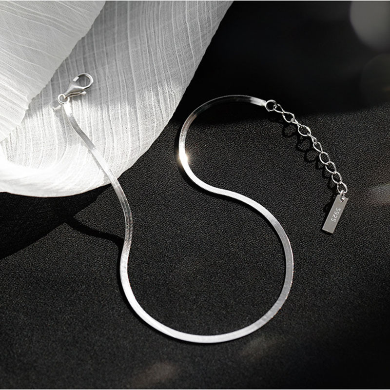 Korean Snake Bone 925 Silver Chain Anklet display picture 3