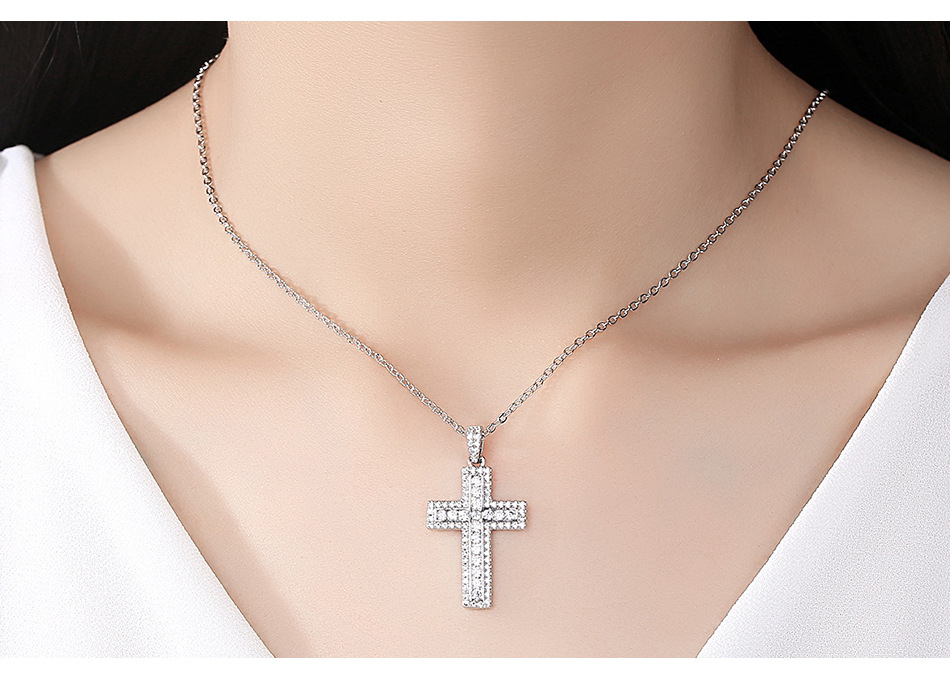 Fashion Simple Cross Pendant Necklace display picture 4