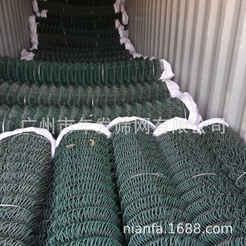 现货批发运动场弹力勾花网 绿色包塑铁丝网 活络网围网