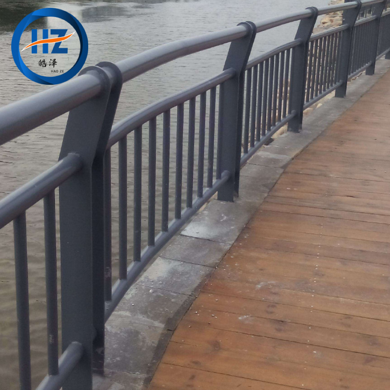 桥梁隔撞景观护栏 天桥人行道不锈钢复合管栏杆 河道灯光景观护栏