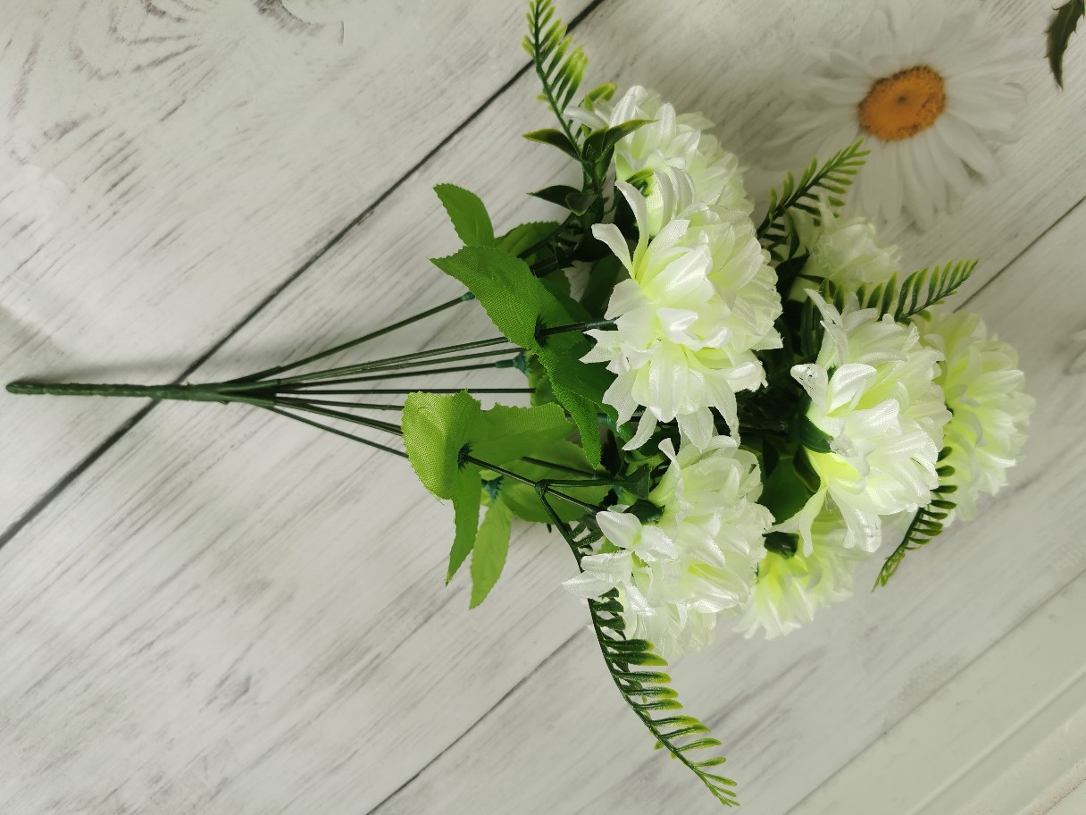 9 flores de crisantemo de ángulo agudo, tela de seda brillante, flores inmortales, arreglos de flores decorativas, flores Qingming, precios especiales