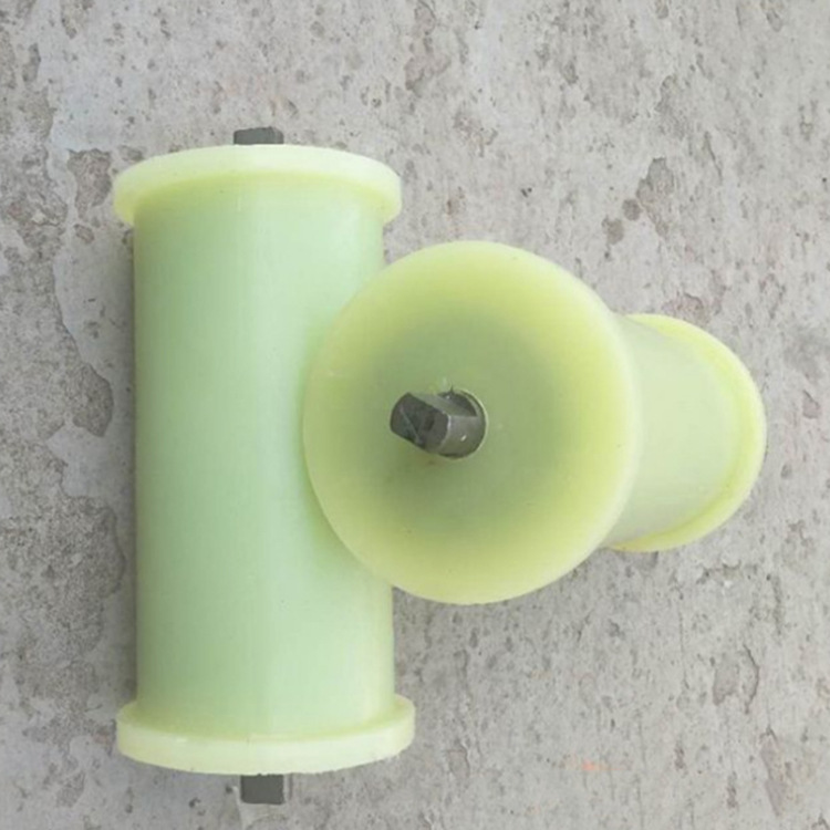 山东厂家尼龙铸铁铸钢地滚球墨铸铁地轮超强耐磨尼龙地滚支持定制