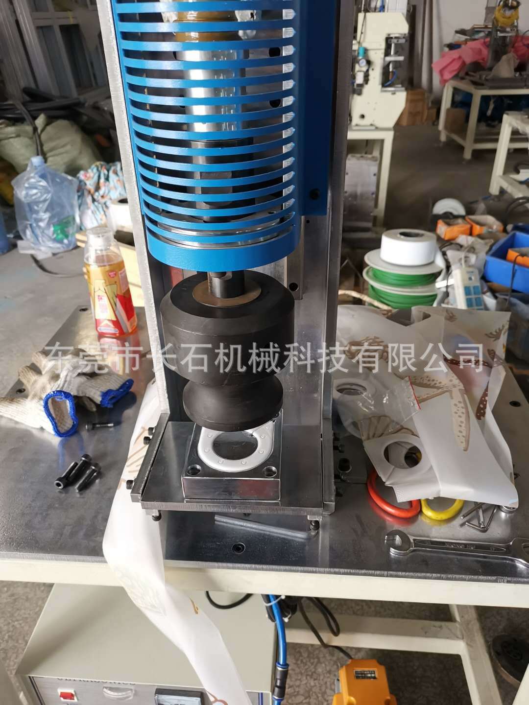 厂家直销，现货供应，浴帘专用高周波机，吊带机。