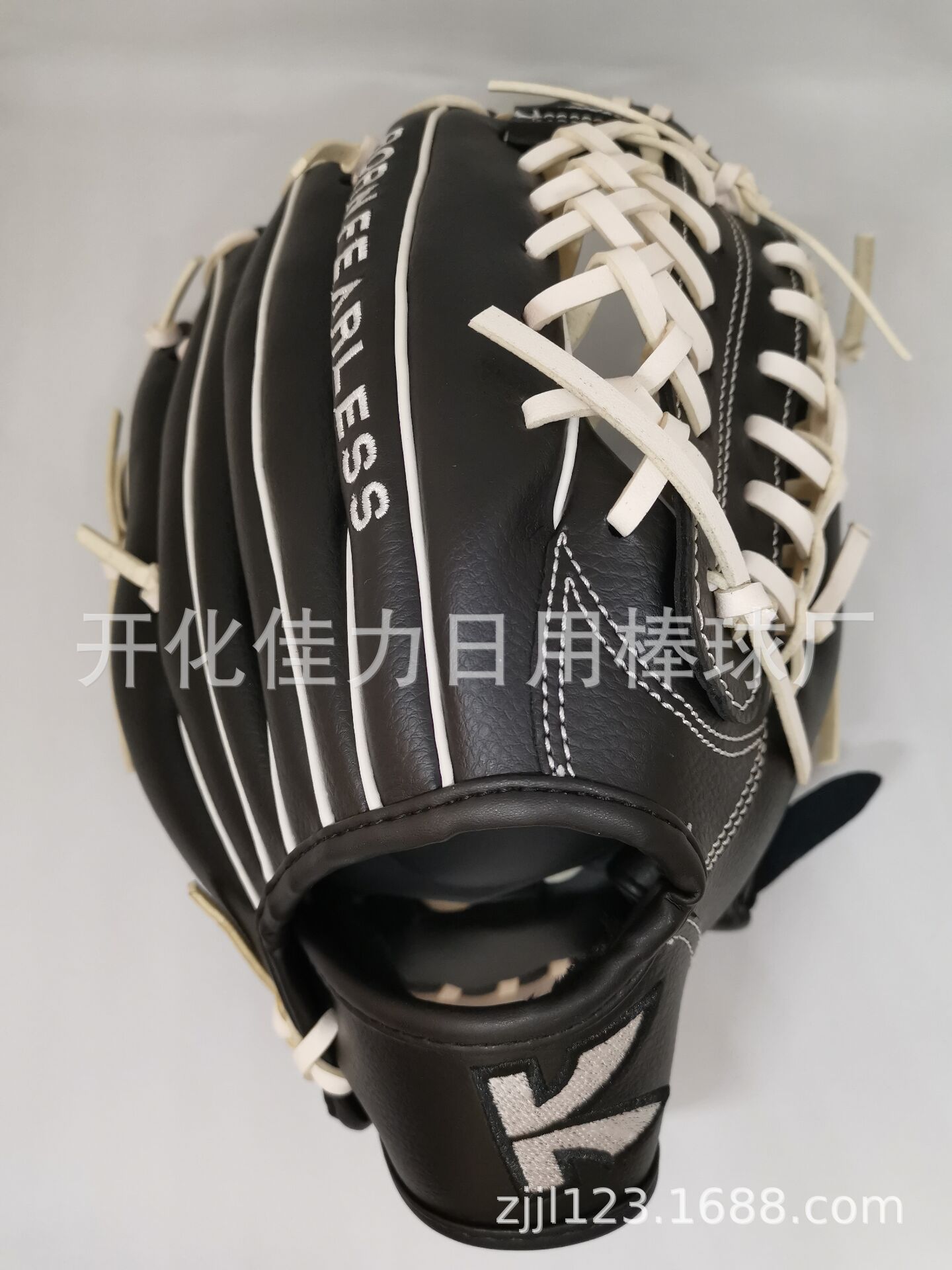 C040EE825F79211CCA2D38067FE280