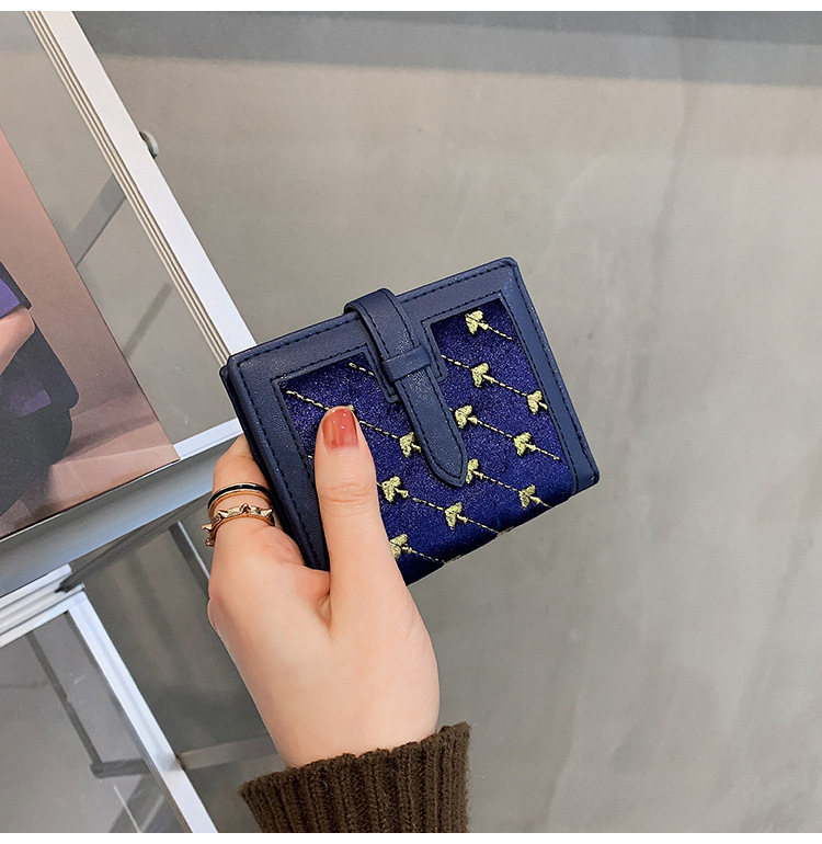 70% Off Short Style Wallet 2020 New Embroidered Student Wallet Short Folding Ladies Multifunctional Card Holder Wholesale display picture 59