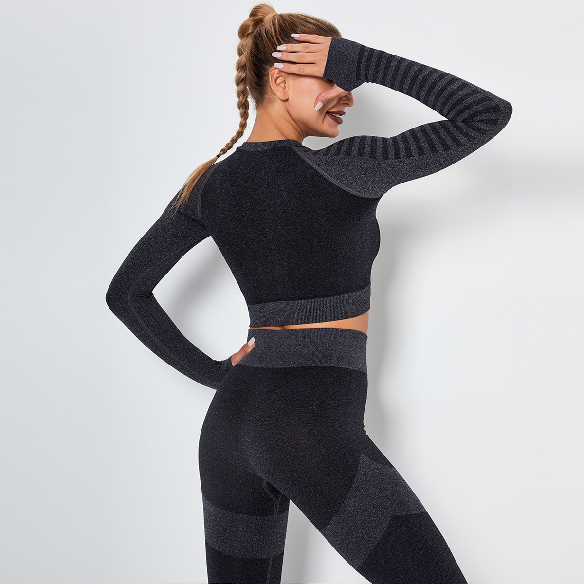 seamless knitted moisture wicking high elastic long-sleeved yoga wear NSNS11039