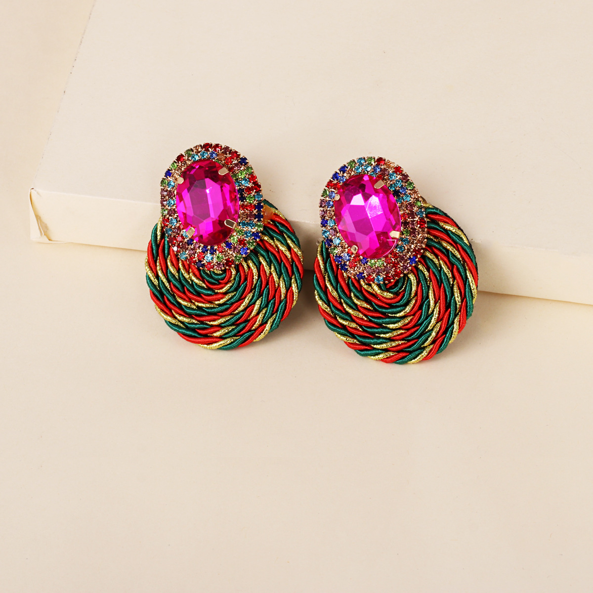 Korean New Fashion Wild Rhinestone Geometric Round Exaggerated Earrings display picture 4