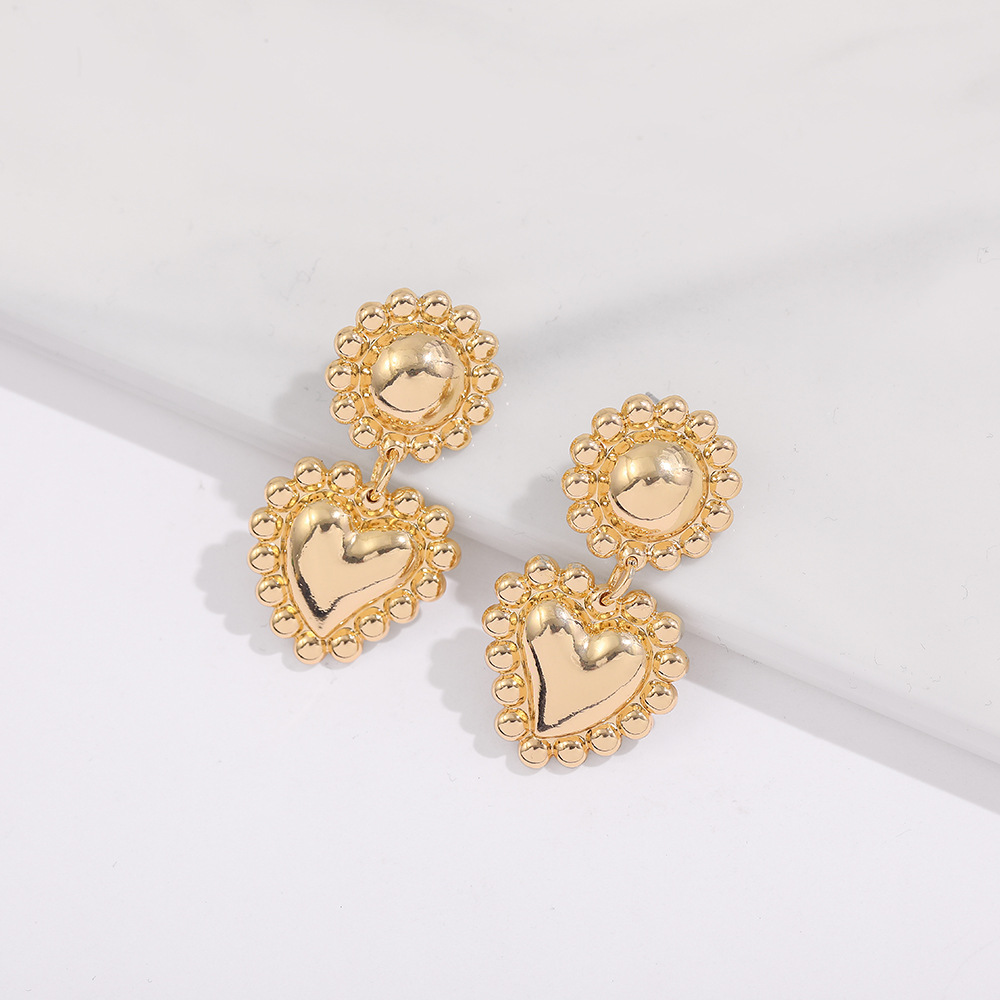 Retro Heart Earrings display picture 6