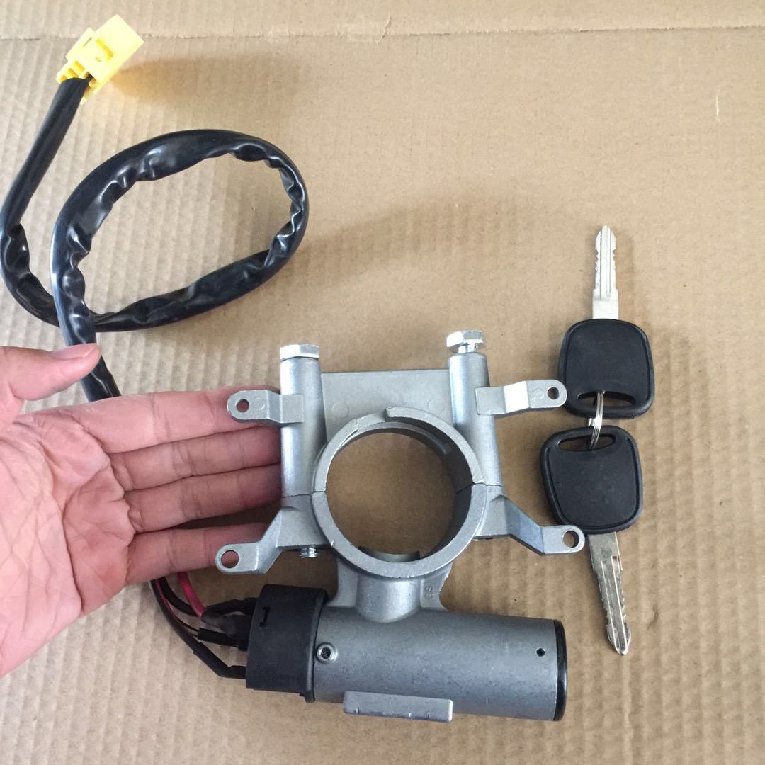 WH9130583119豪沃点火开关4