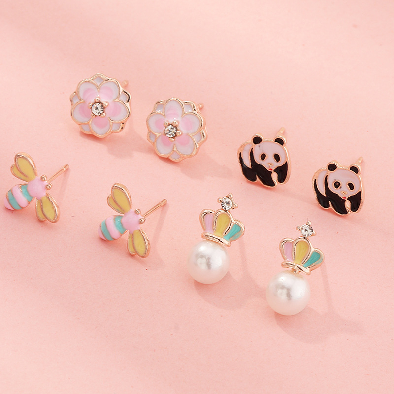 New Fashion  Korean Cartoon Cute Ethnic Style  Earrings Wholesale display picture 5