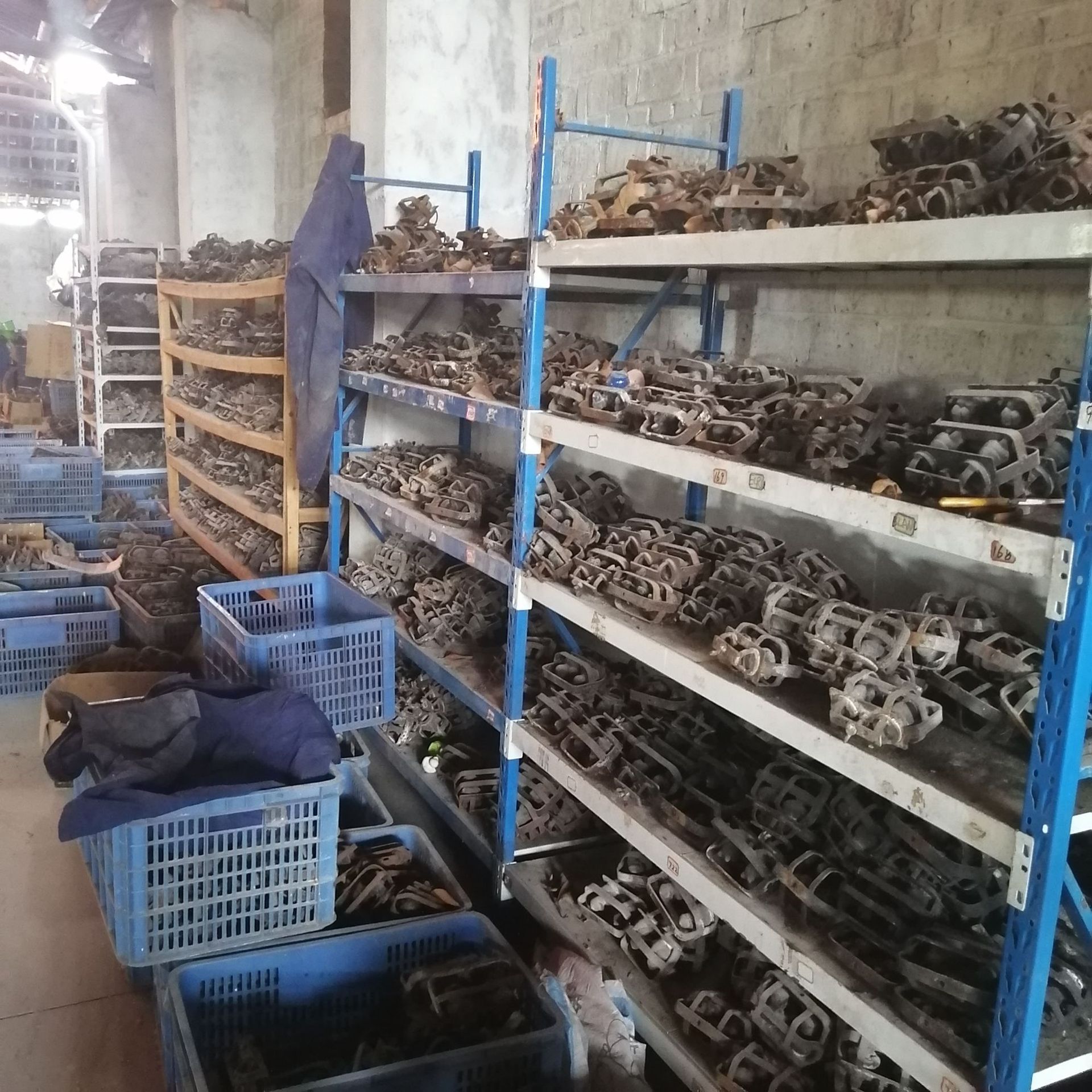 59D74C7894BC3D00CFA2E18272CA36