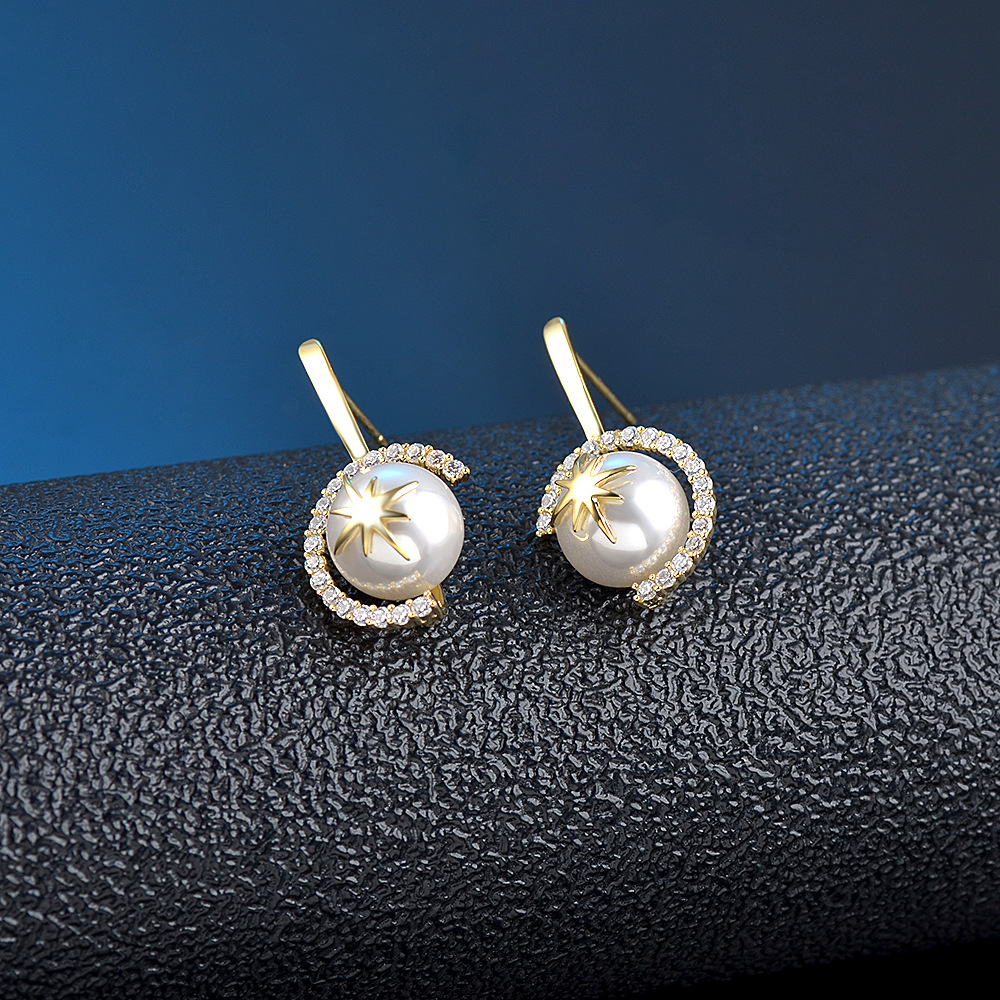 Pearl Stud Earrings With Creative Star Zircon For Women_voghion.com