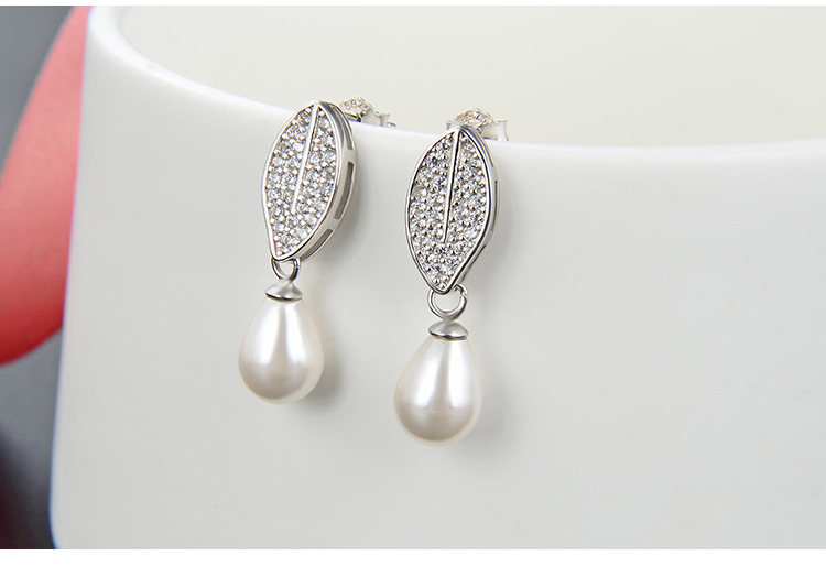 Full Diamond Drop Pearl S925 White Fungus Earrings Ol Fashion Earrings Cross-border display picture 3