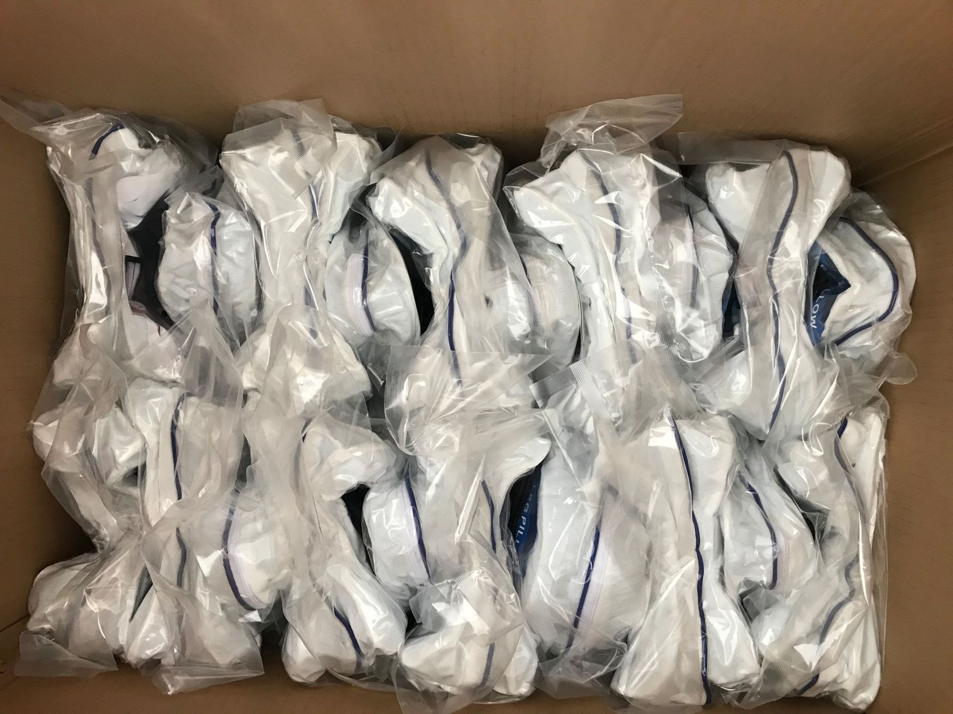 Подушка contour legacy leg pillow记忆棉夹腿枕 心形慢回弹膝盖枕垫腿枕