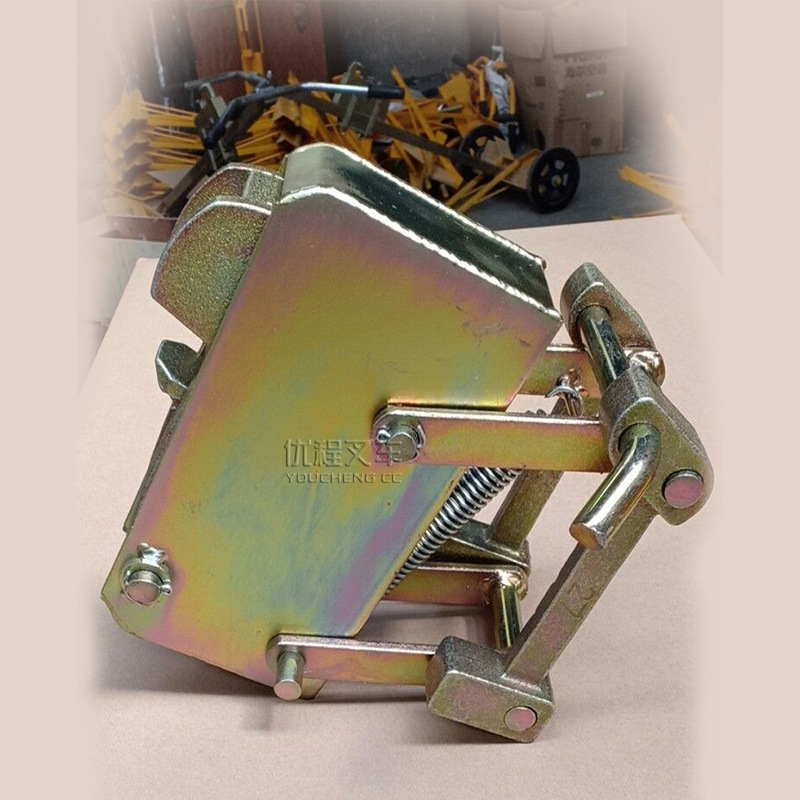 Abrazadera de tambor de aceite Abrazadera de tambor de aceite especial para carretilla elevadora Abrazadera de tambor de aceite Abrazadera de alto apilamiento de tambor de boca de águila de servicio pesado