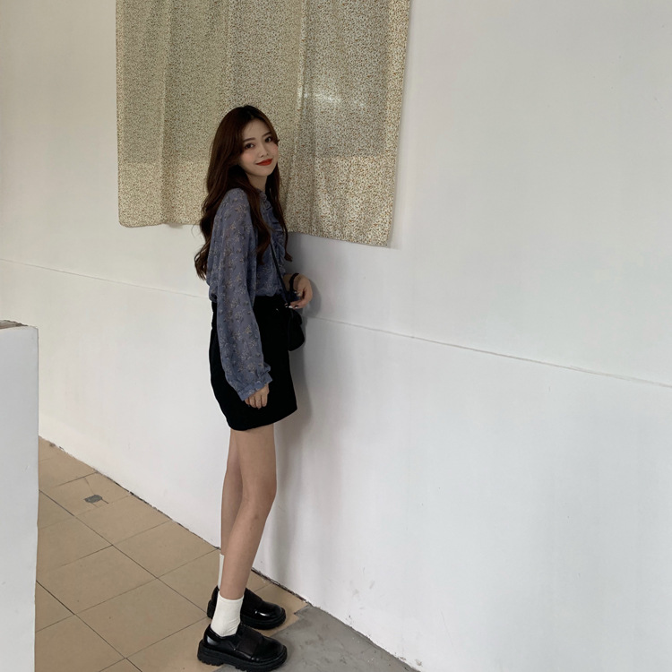 The 2022 new style of Korean-style, gentle and stylish floral chiffon sweater for women, long-sleeved base layer and puffed sleeve top pic 16