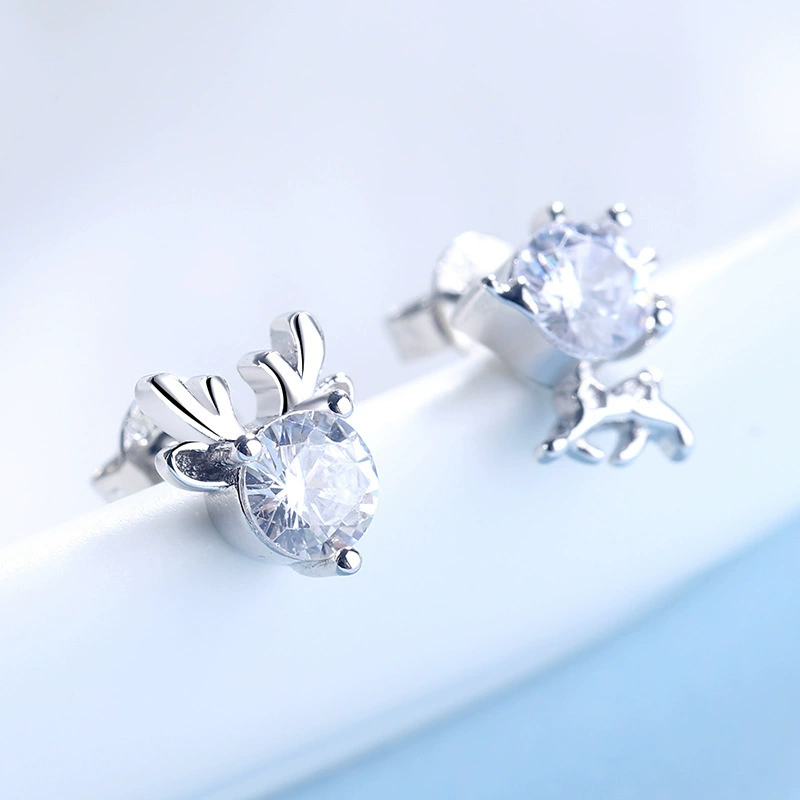 Asymmetrical cute earrings, simple and elegant design