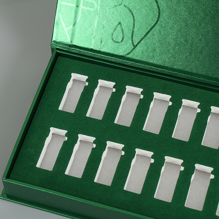 11242341207_1484677786