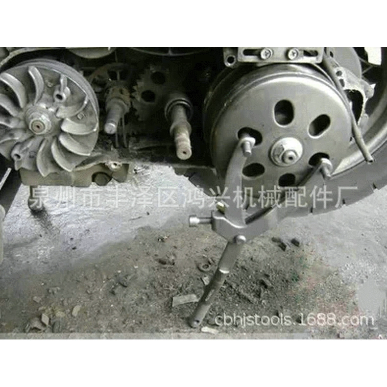 Bike cassette, wrench