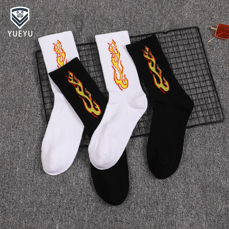 Men's Flame Pattern Crew Socks Japanese Street Style Cotton Sports_voghion.com