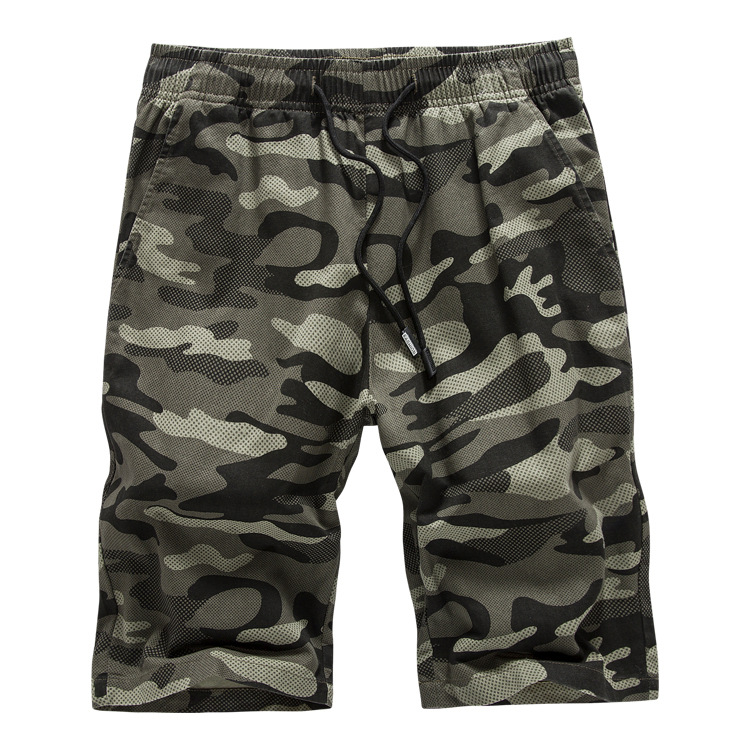 Nuevos pantalones cortos casuales de camuflaje transfronterizo para hombres de verano de algodón versátil pantalones sueltos recortados 1718