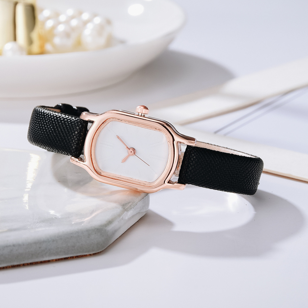 Watch Image 4