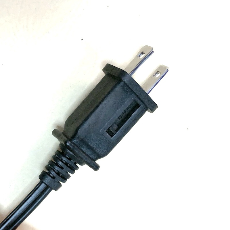 美式两插带保险丝