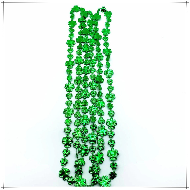 Irlanda del día del sombrero colgante verde collar de trébol galvanizado hierba de la suerte cadena de perlas de una variedad de combinación de cadena de perlas