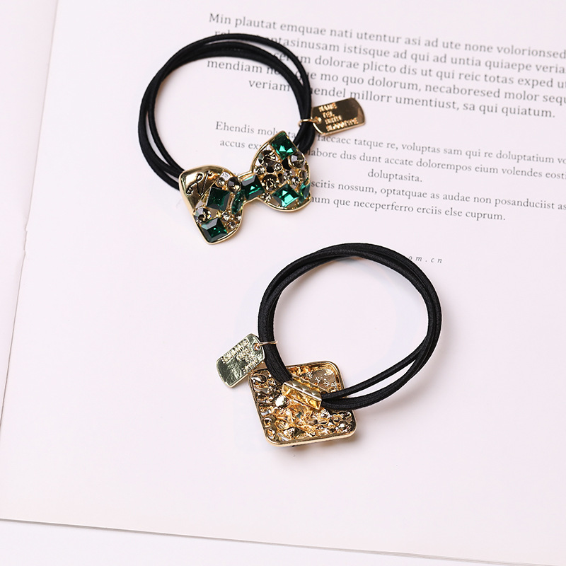 20g Weight Hair Tie Hair Accessories Type 1 Piece Quantity Daily, Street Occasion Alloy Material Bow Knot Pattern All Seasons Season Women's Gender Simple Style, Classic Style Style Simple Style Classic Style Women's Bow Knot Alloy Hair Tie 4
