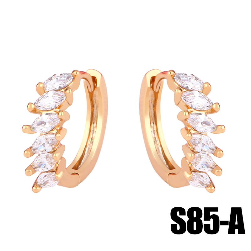 Women&#39;s New Fashion Diamond Earrings display picture 1