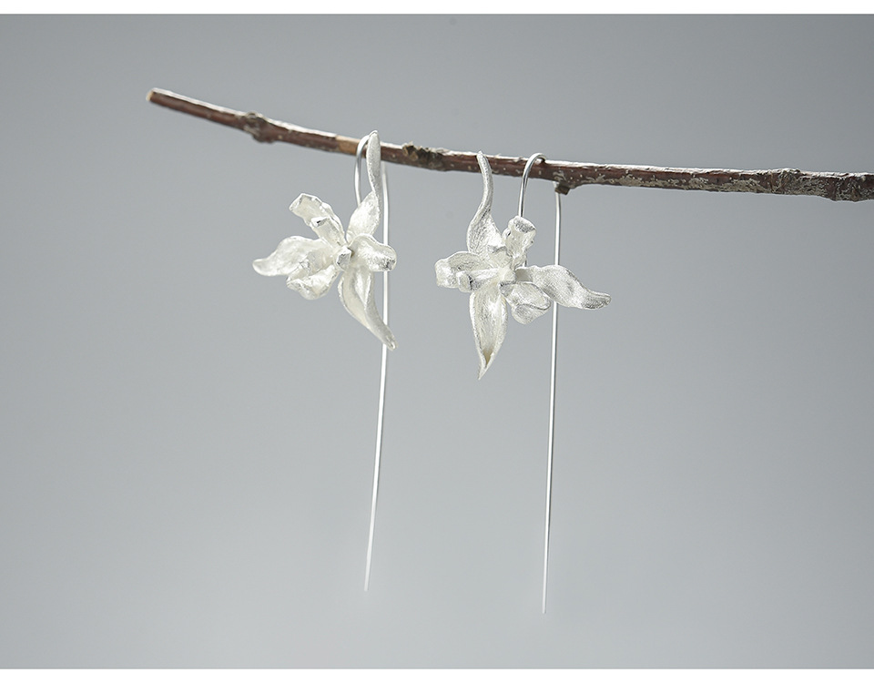1 Pair Elegant Glam Tassel Flower Plating Sterling Silver Drop Earrings display picture 4