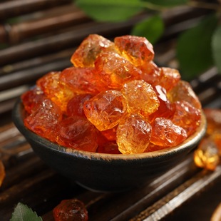 Источником источника является непосредственно партия искусственных жемчужных гранул, персиковая жвачка Три сокровища персикового клея снежные ласточки