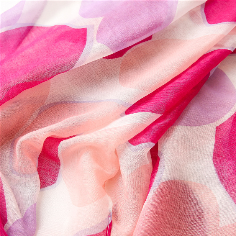 Hot Selling Pink Peach Heart Scarf Long Sunscreen Shawl display picture 8