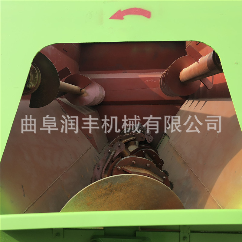 六盘水单人操作搅拌机 容量大牧场搅拌机