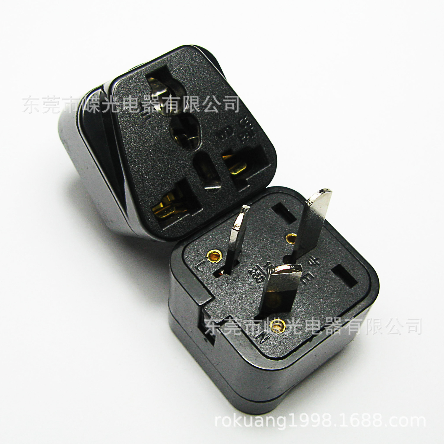 厂家直销WD-16N澳式转接头国标三扁插头澳洲新西兰半绝缘包胶插头
